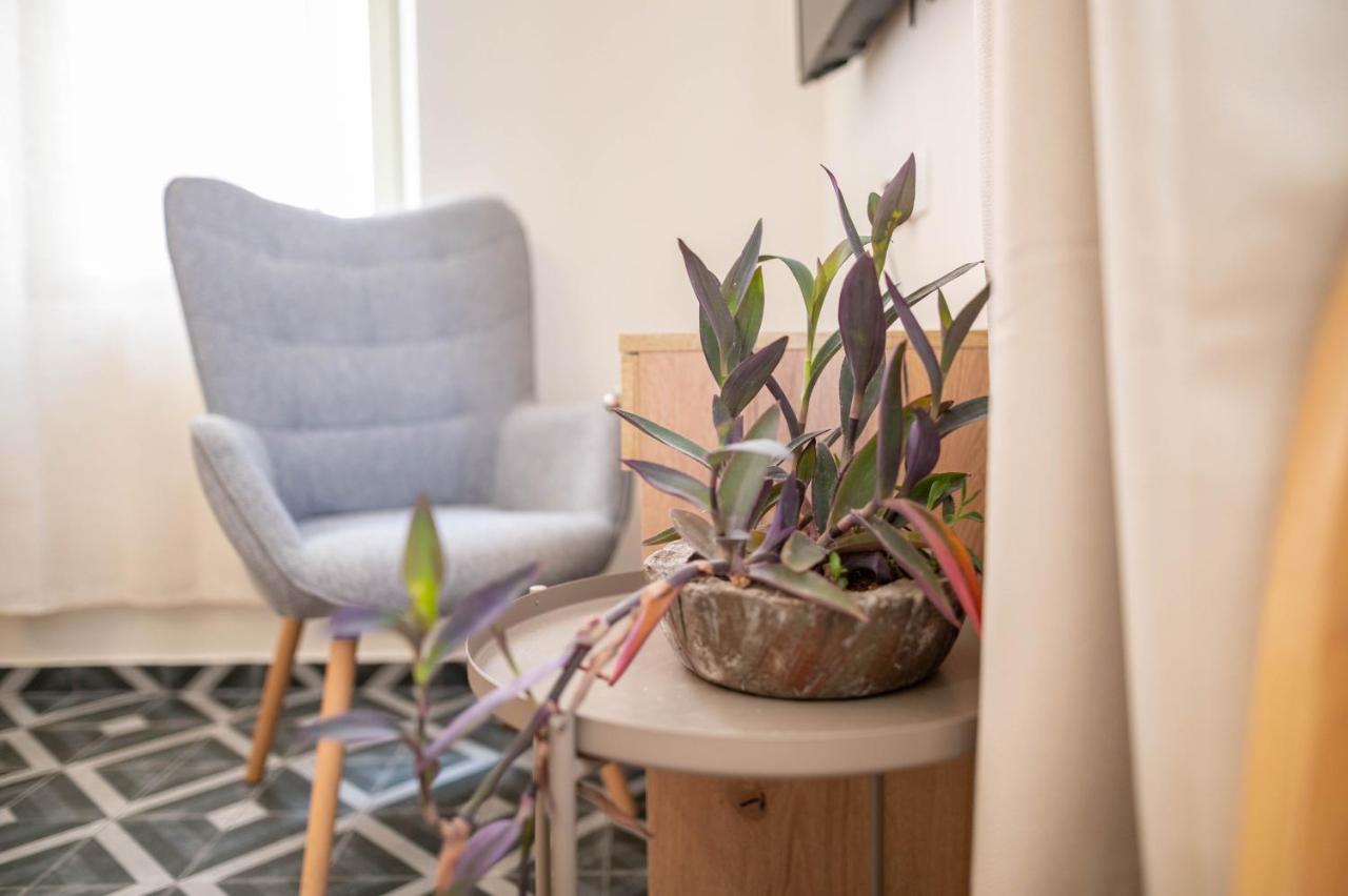 Kosnian City Suites B מראה חיצוני תמונה