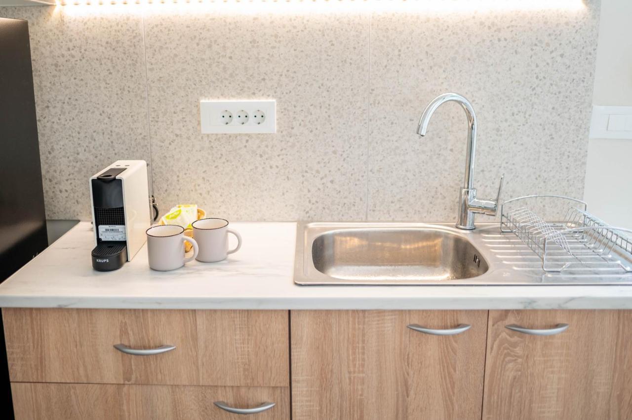 Kosnian City Suites B מראה חיצוני תמונה