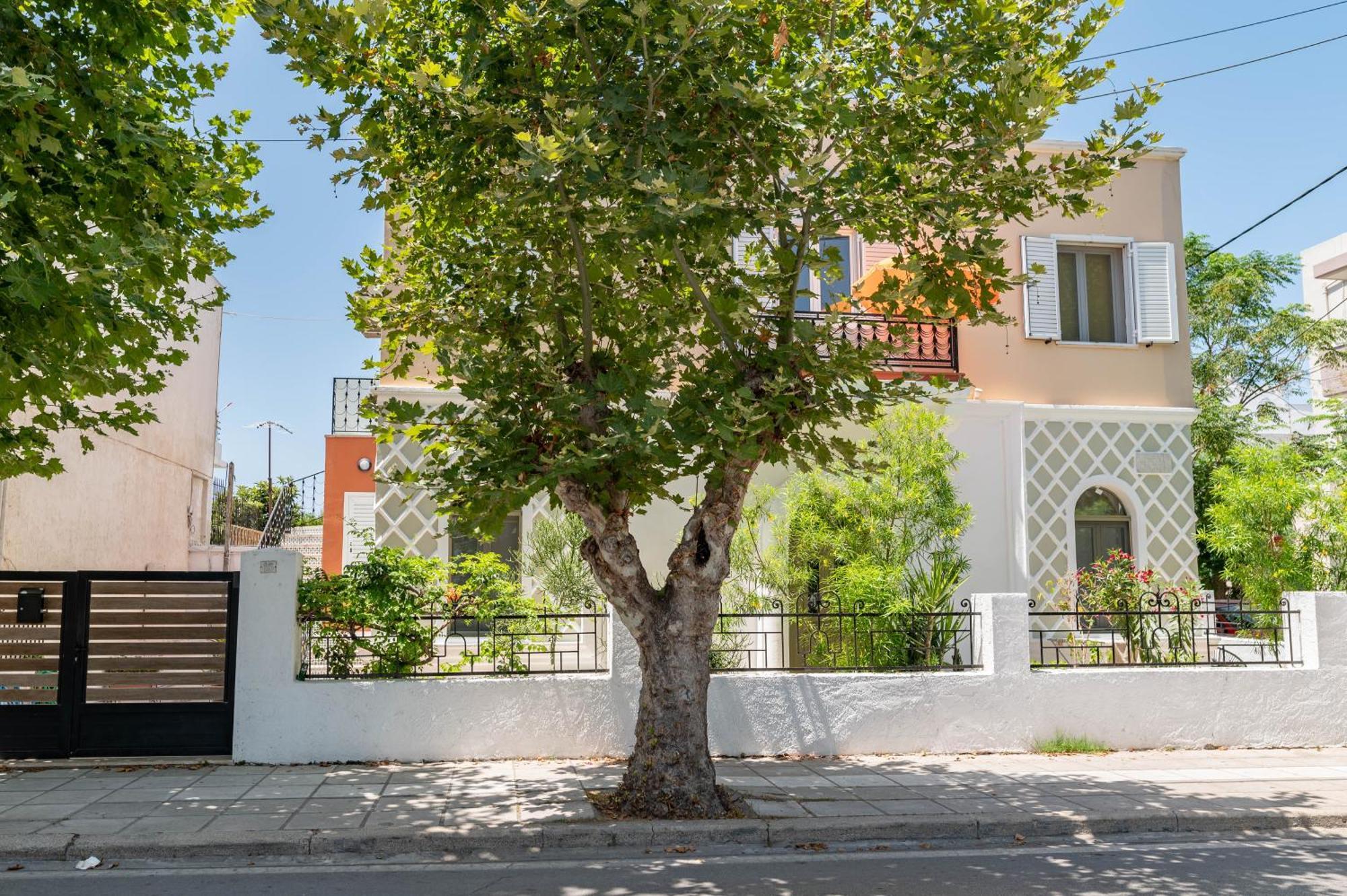 Kosnian City Suites B מראה חיצוני תמונה