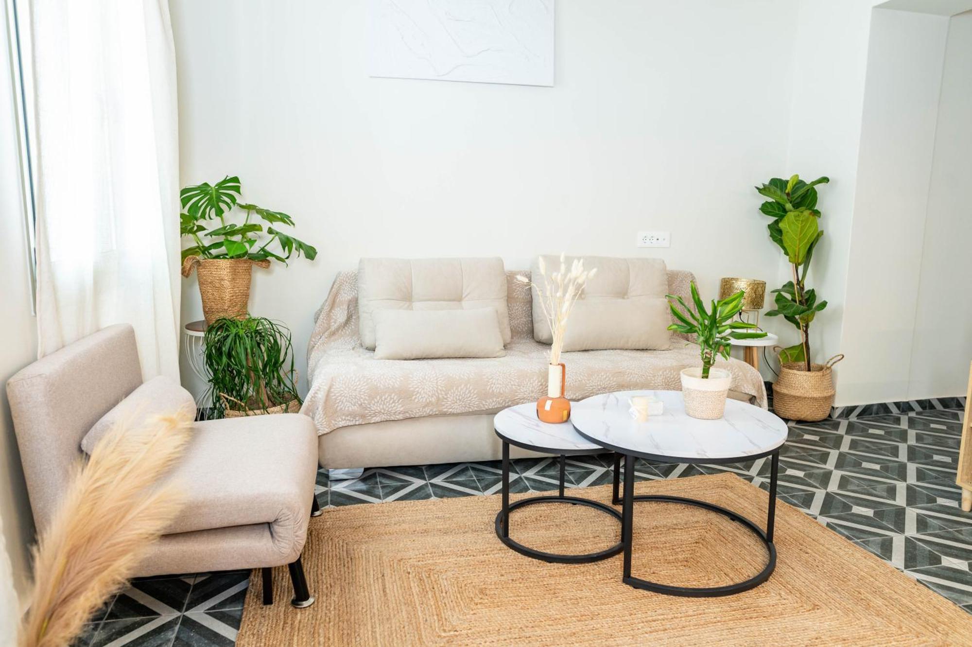 Kosnian City Suites B מראה חיצוני תמונה